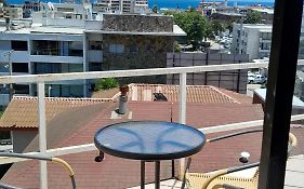 Hostal Sakar Renaca Beach